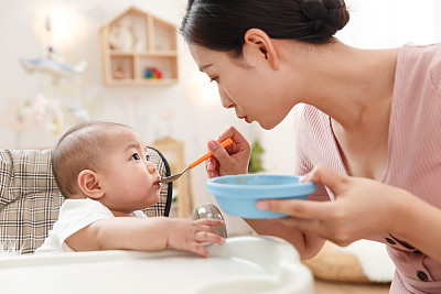 孕妇是不能闻风油精的味道吗，治疗妙招和注意事项要记牢！